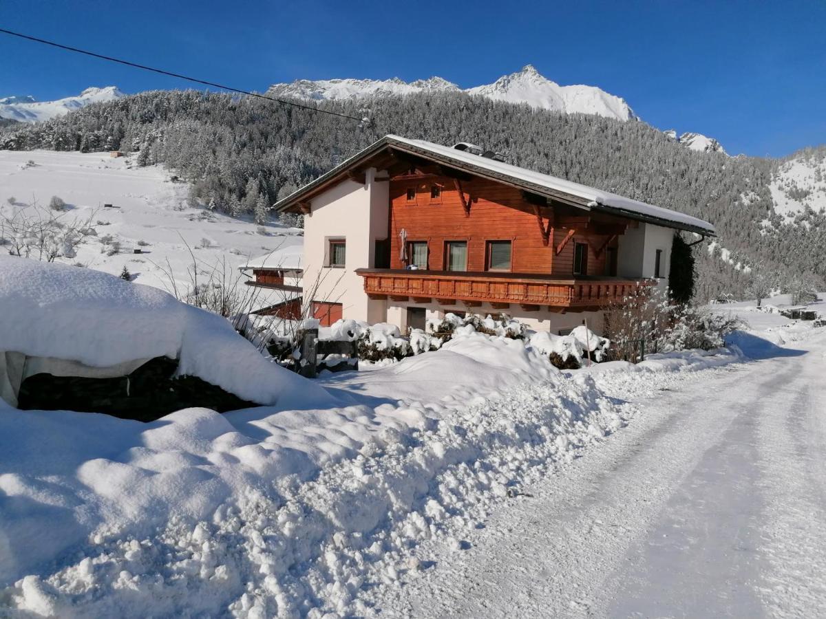 Ferienwohnung Abenteuerhof Nauders Exterior foto
